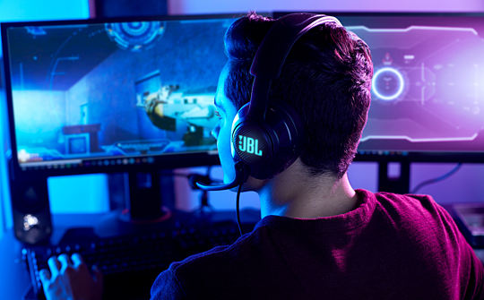 Headset JBL Quantum 400